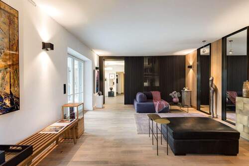 Foyer-Bibliothek - Einfamilienhaus mit 275,10 m&sup2; in Gmund am Tegernsee zum Kaufen