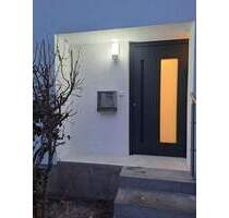 Neu renoviertes RMH in Eibach - 1.500,00&nbsp;EUR Kaltmiete, ca.&nbsp; 82,00&nbsp;m&sup2;&nbsp;Wohnfl&auml;che in Nürnberg / Eibach (PLZ: 90451) Röthenbach b Schweinau