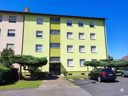 Ansicht Vorderseite - Gepflegtes 8-Familienhaus in Gochsheim - provisionsfrei, aufgeteilt, mit Ausbaupotenzial