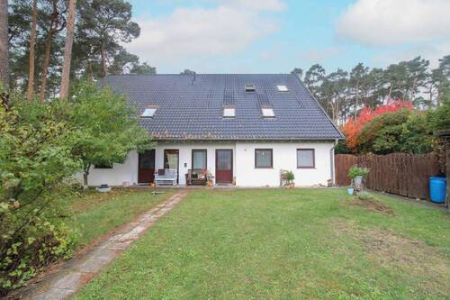 Hauansicht - Zwei Doppelhaushälften unter einem Dach - Vermietetes Mehrfamilienhaus in idyllischer Lage