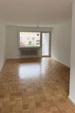 Wohnzimmer - Etagenwohnung mit 59,70 m² in Bad Aibling zur Miete