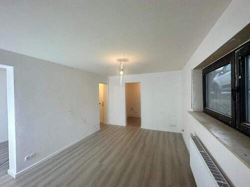 Zimmer - Etagenwohnung mit 31,50 m&sup2; in Koblenz zur Miete