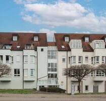 Attraktive Maisonette-Wohnung mit Aufzug und zwei Dachterrassen in Obertürkheim - Stuttgart