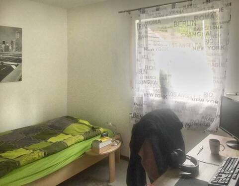Innen - Etagenwohnung mit 50,00 m&sup2; in Dautphetal zur Miete