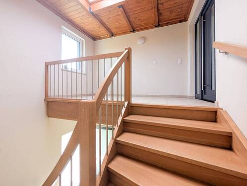 Treppe im 1. OG - 