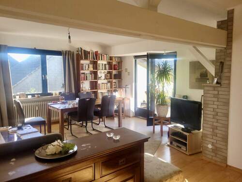 4 - Etagenwohnung mit 94,70 m&sup2; in Wallerfangen / Düren zum Kaufen