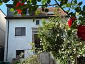 Rückansicht - Kölner Westen: 528 m² Grundstück mit teilabgerissenem Altbestand -Oder darf es auch etwas mehr sein?