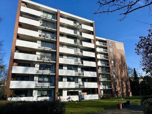 Außenansicht hinten - 2 Zimmer Etagenwohnung zum Kaufen in Düsseldorf