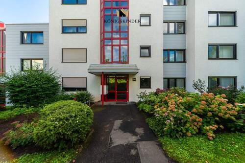 Eingangsbereich - 3 Zimmer Etagenwohnung in Stuttgart