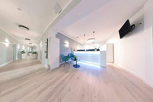 Titelbild - 10 traumhafte einzelne Büros, direkt an der Alster - All-in-Miete