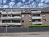 Rückansicht des Hauses - 3 Zimmer Etagenwohnung in Krefeld