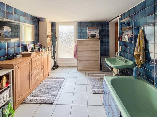 Bad Wohnung 1. OG - 