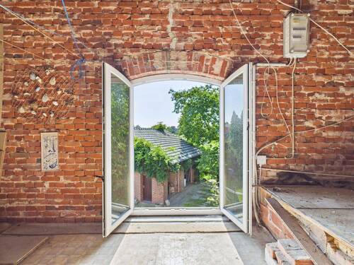 Blick aus dem Fenster DG - 8 Zimmer Einfamilienhaus in Stolzenau