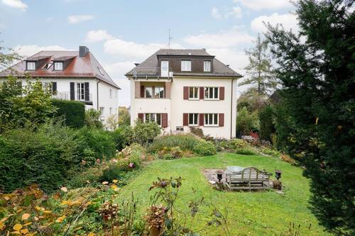 Ansicht - 7 Zimmer Mehrfamilienhaus, Wohnhaus zum Kaufen in Stuttgart