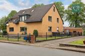 QI-6908 Rückansicht - 2-Familien Haus in Nordstemmen - 470.000,00&nbsp;EUR Kaufpreis, ca.&nbsp; 226,00&nbsp;m&sup2;&nbsp;Wohnfl&auml;che