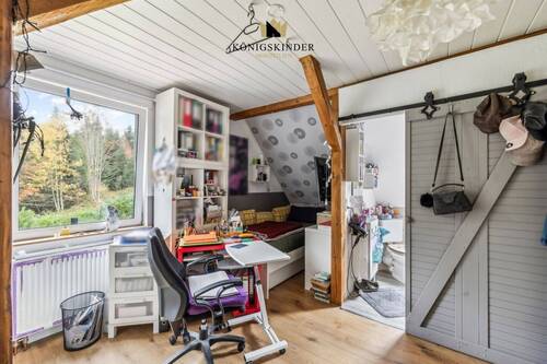 Kinderzimmer DG - 