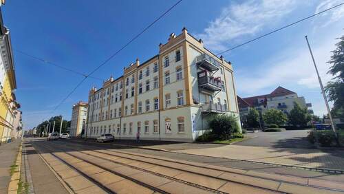 Hausansicht
- 3 Zimmer Etagenwohnung zur Miete in Gera