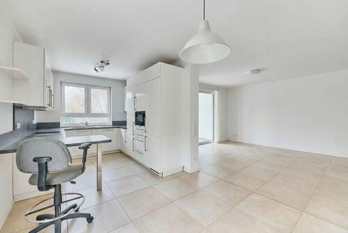 Wohnen / Essen - 4 Zimmer Etagenwohnung zum Kaufen in Kaiserslautern