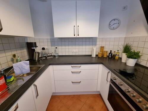 Bild 1 - Moderne Zweiraumwohnung mit Loggia u. kleinem Arbeitszimmer!