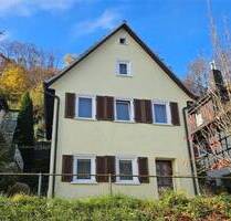 Kleines Haus im Flügel mit schönem Garten und Denkmalschutz - Heidenheim Innenstadt