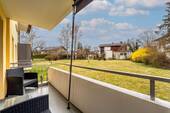 Balkon mit Blick auf Gartenteil 2 - 