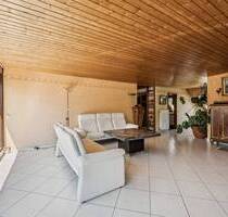 Stilvolle DG-Wohnung mit Loggia am Feldrand in Ludwigsburg