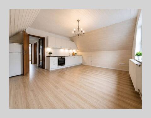 Wohn- u. Essbereich - 2 Zimmer Etagenwohnung zur Miete in Lindlar / Frielingsdorf