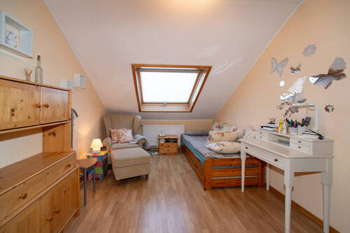 Büro oder Lesezimmer DG - 