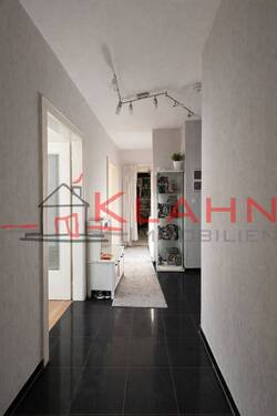 gepflegter Flur - 3 Zimmer Etagenwohnung in Elmshorn