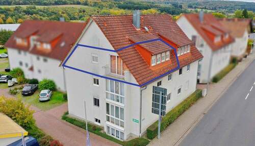 Außenaufnahme - Hübsche 3-Zimmer-Eigentumswohnung mit 2 KFZ-Stellplätzen