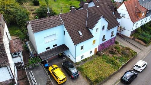 Frontansicht - 6 Zimmer Doppelhaushälfte in Ottweiler