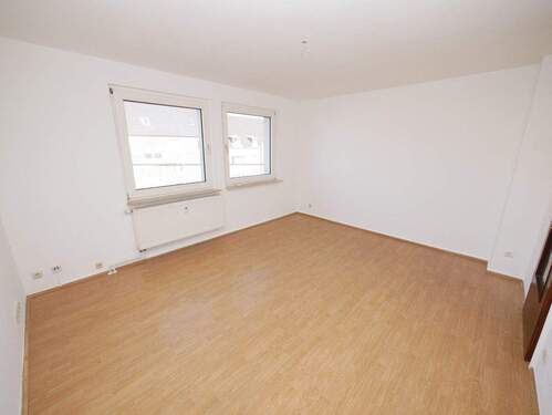 Wohnzimmer - 2 Zimmer Etagenwohnung zur Miete in Gelsenkirchen