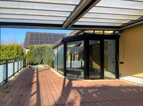 Wintergarten mit überdachter Terrasse - 6 Zimmer Einfamilienhaus in Bad Sulza