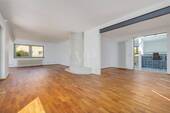 Wohn- und Esszimmer Richtung Küche - 6 Zimmer Einfamilienhaus zum Kaufen in Kelkheim (Taunus)