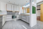 Offene Küche - 6 Zimmer Einfamilienhaus in Kelkheim (Taunus)