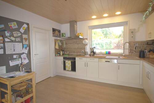 Küche - 6 Zimmer Einfamilienhaus in Burg