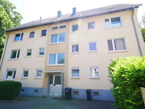 Außenansicht - 3 Zimmer Etagenwohnung zur Miete in Gelsenkirchen