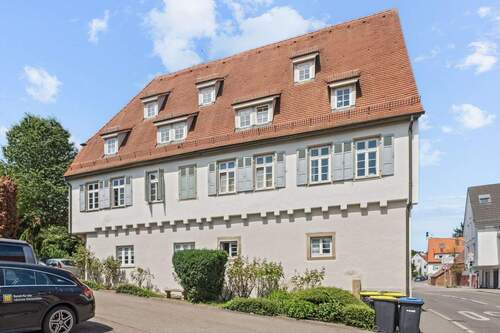 Titelbild - Bald schon eine tolle Wohnung - Attraktive Büro- Praxisfläche!