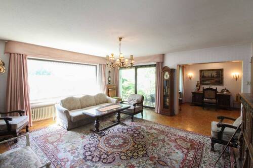 Wohnzimmer - Einfamilienhaus mit 131,00 m&sup2; in München zum Kaufen