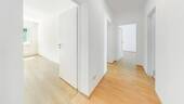 Flur - Etagenwohnung mit 76,90 m&sup2; in Offenbach zum Kaufen