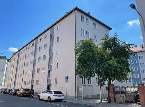 Hausansicht - 1 Zimmer Etagenwohnung zur Miete in Nürnberg