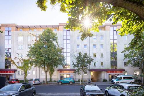 Hausfront - 