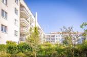 Hausrückseite - 3 Zimmer Etagenwohnung zum Kaufen in Berlin