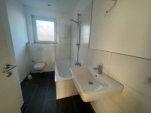 Bad - 3 Zimmer Etagenwohnung zum Kaufen in Mettmann