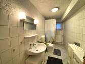 Duschbadezimmer im Untergeschoss - 