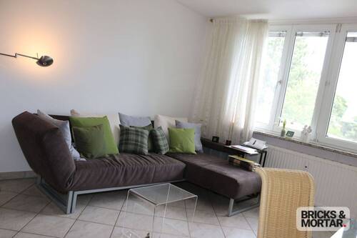 Wohnzimmer - Etagenwohnung mit 44,00 m² in Dresden zum Kaufen