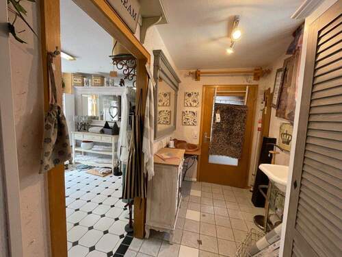 Bild 4 - Mehrfamilienhaus, Wohnhaus in Eschenburg / Hirzenhain zum Kaufen