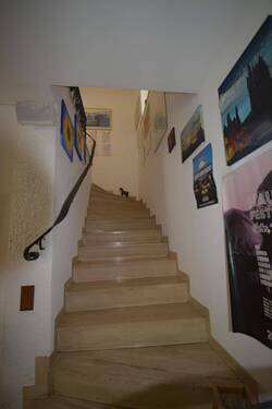 Treppe nach oben.jpeg - 