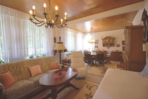 Wohnzimmer - Einfamilienhaus mit 111,10 m&sup2; in Burg zum Kaufen