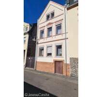 Einfamilienhaus mit Scheune und großem Ausbaupotential - Traben-Trarbach